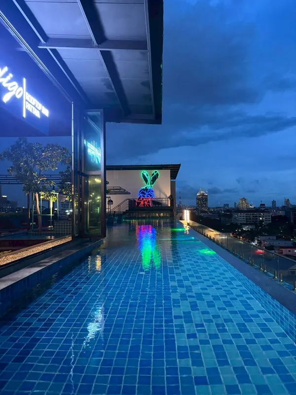 Indigo Rooftop Bar Pattaya в Паттайе — фото 5