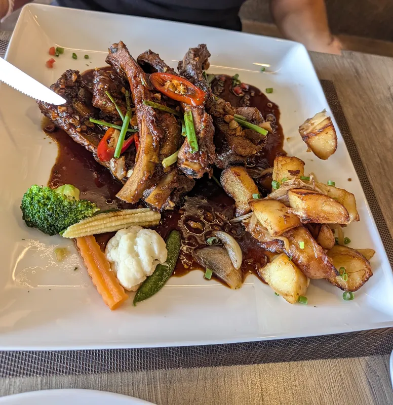 Pepper & Salt Pattaya в Паттайе — фото 16
