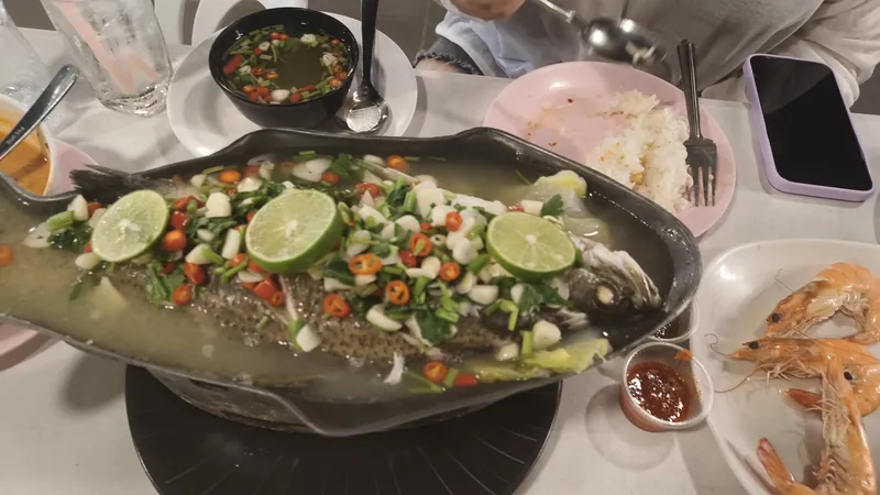 Sawasdee Seafood в Паттайе — фото 20