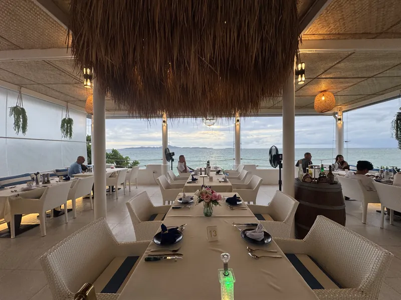 The VIEW Pattaya Restaurant в Паттайе — фото 10